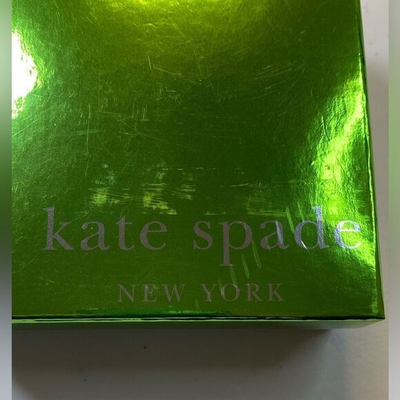 EUC Kate Spade Authentic Gift Box Green - Picture 2 of 7
